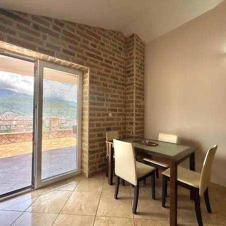 Contessa Lägenhet Budva