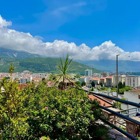 Contessa Lägenhet Budva